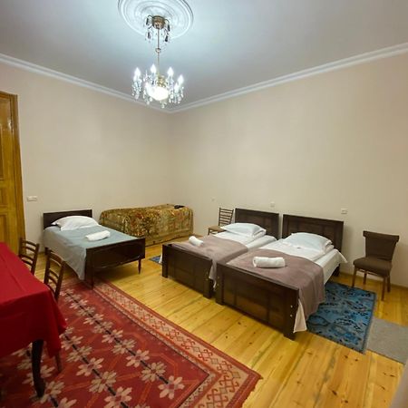 Hotel Season Kutaisi Zewnętrze zdjęcie