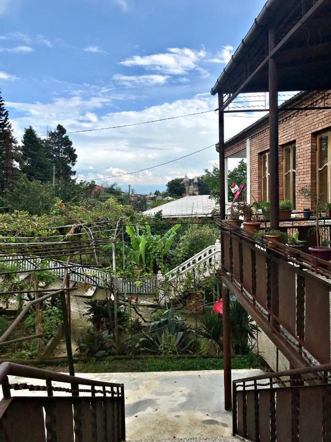 Hotel Season Kutaisi Zewnętrze zdjęcie
